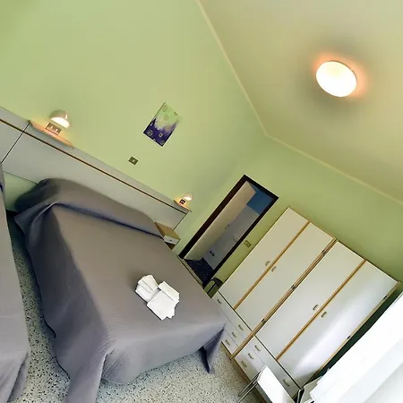 Hotel Doria 2*