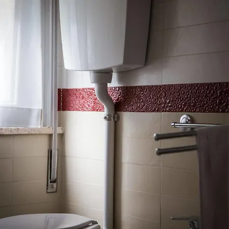 Doria Hotel 2*